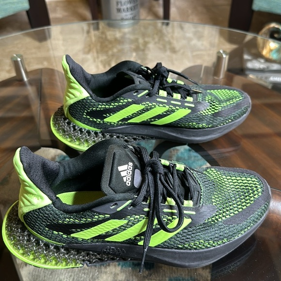 Adidas 4DFWD Pulse Shoes in neon green and black Size 7 men 8.5‎ women - Picture 5 of 14